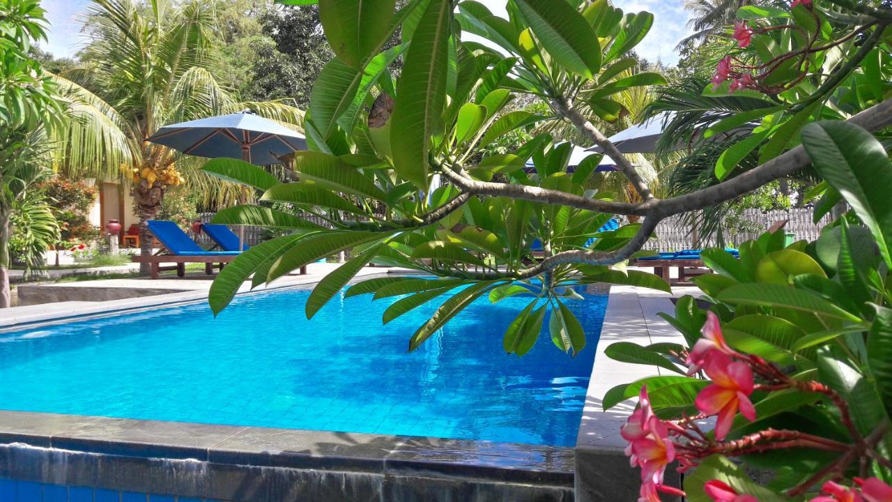 Salili Bungalow Гили Еър Екстериор снимка